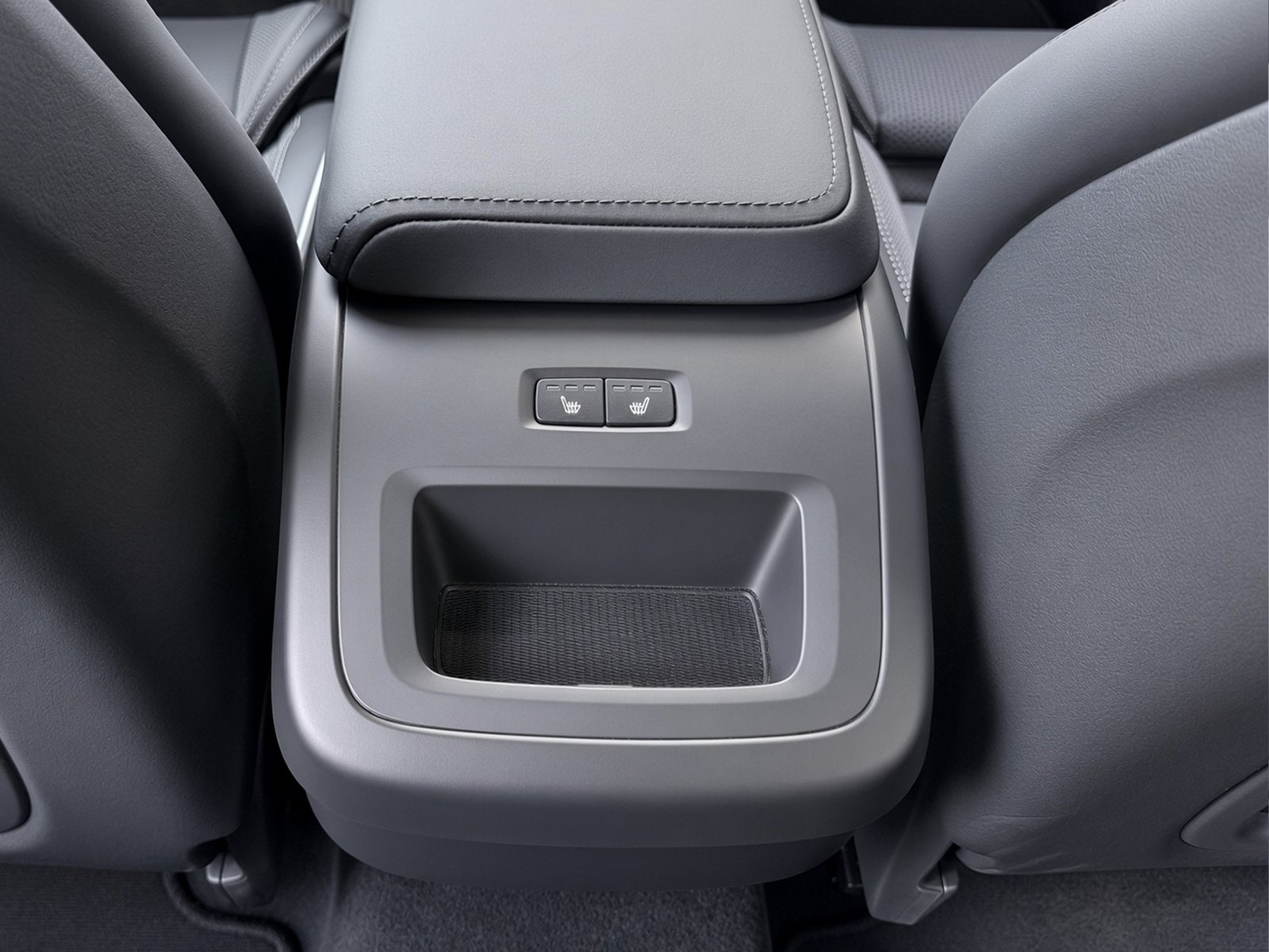 Volvo XC60 B5 Plus Black Edition+Licht-Paket+Winter-Paket+Orrefors