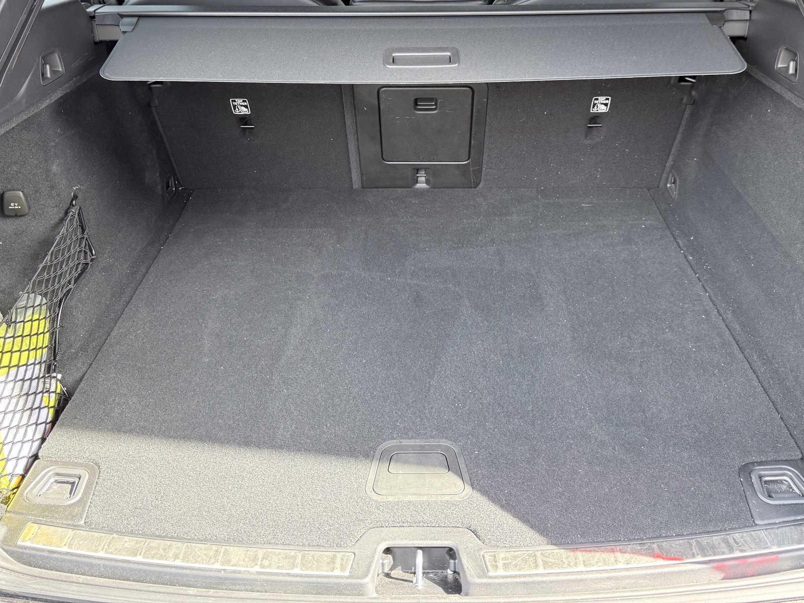 Volvo XC60 B5 Plus Black Edition+Licht-Paket+Winter-Paket+Orrefors