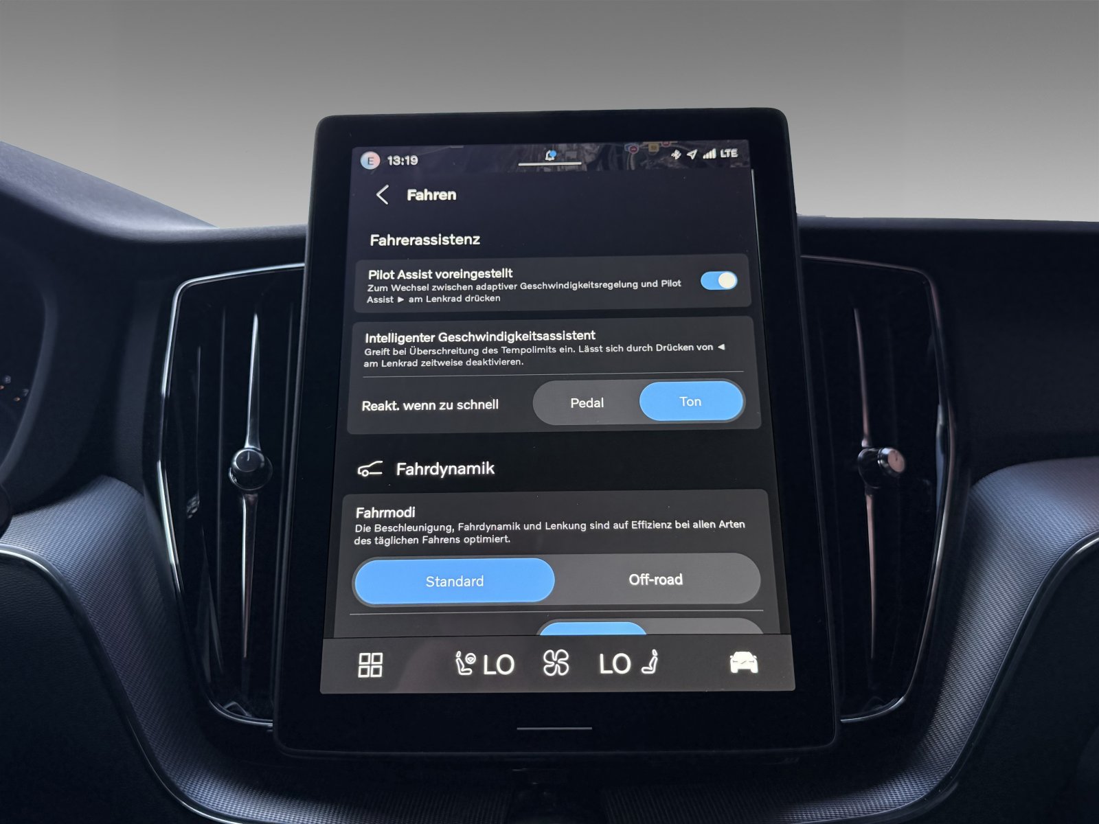 Volvo XC60 B5 Plus Black Edition+Licht-Paket+Winter-Paket+Orrefors