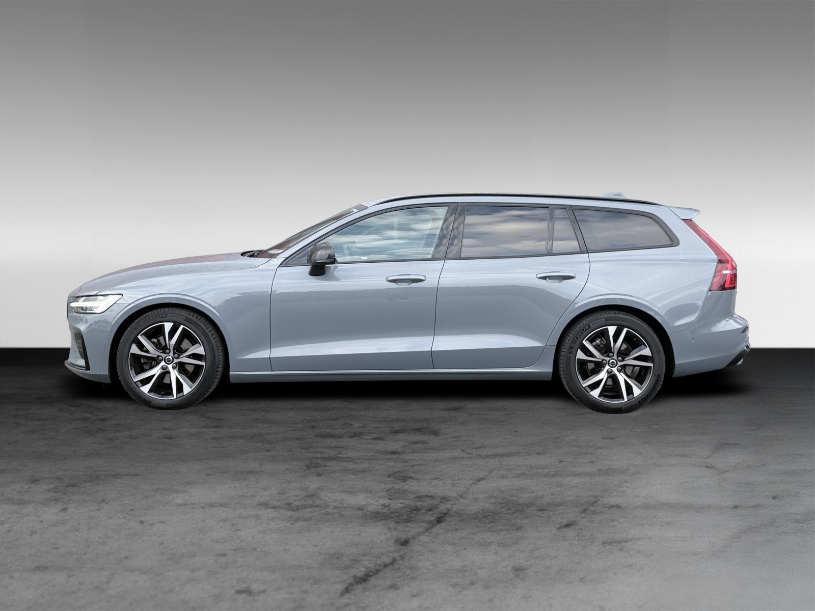Volvo V60 B4 Plus Dark+Pilot Assist+Keyless Drive+HK