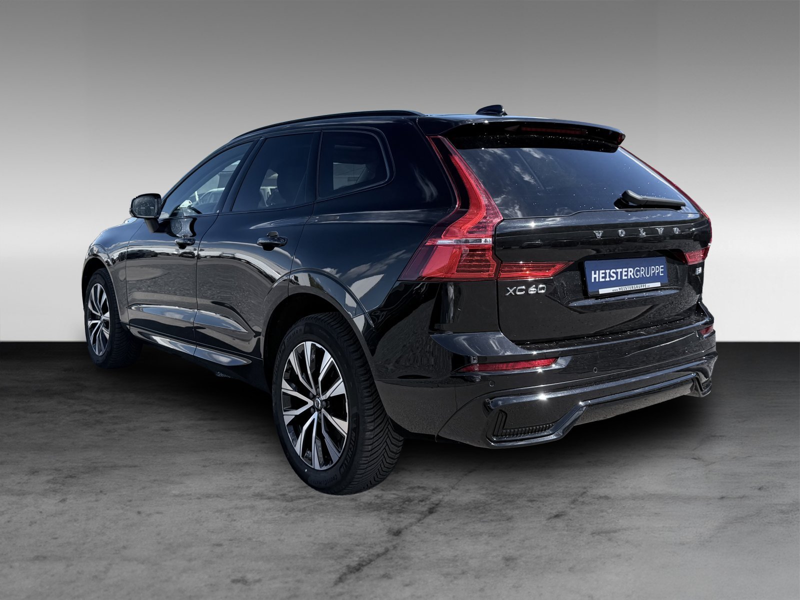 Volvo XC60 B4 Plus Dark+Business-Paket+HK+Keyless