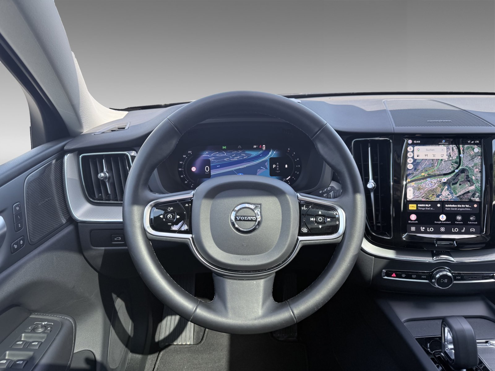 Volvo XC60 B4 Plus Dark+Business-Paket+HK+Keyless