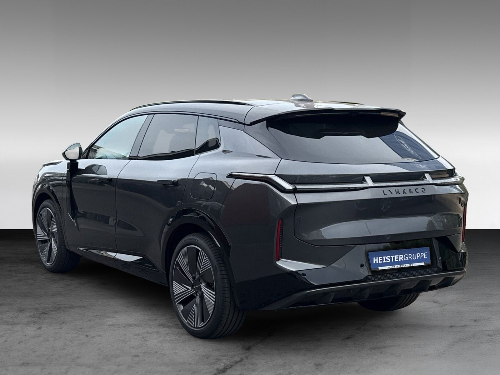 Lynk&Co 08 1.5 More+Massage+360+Matrix-LED