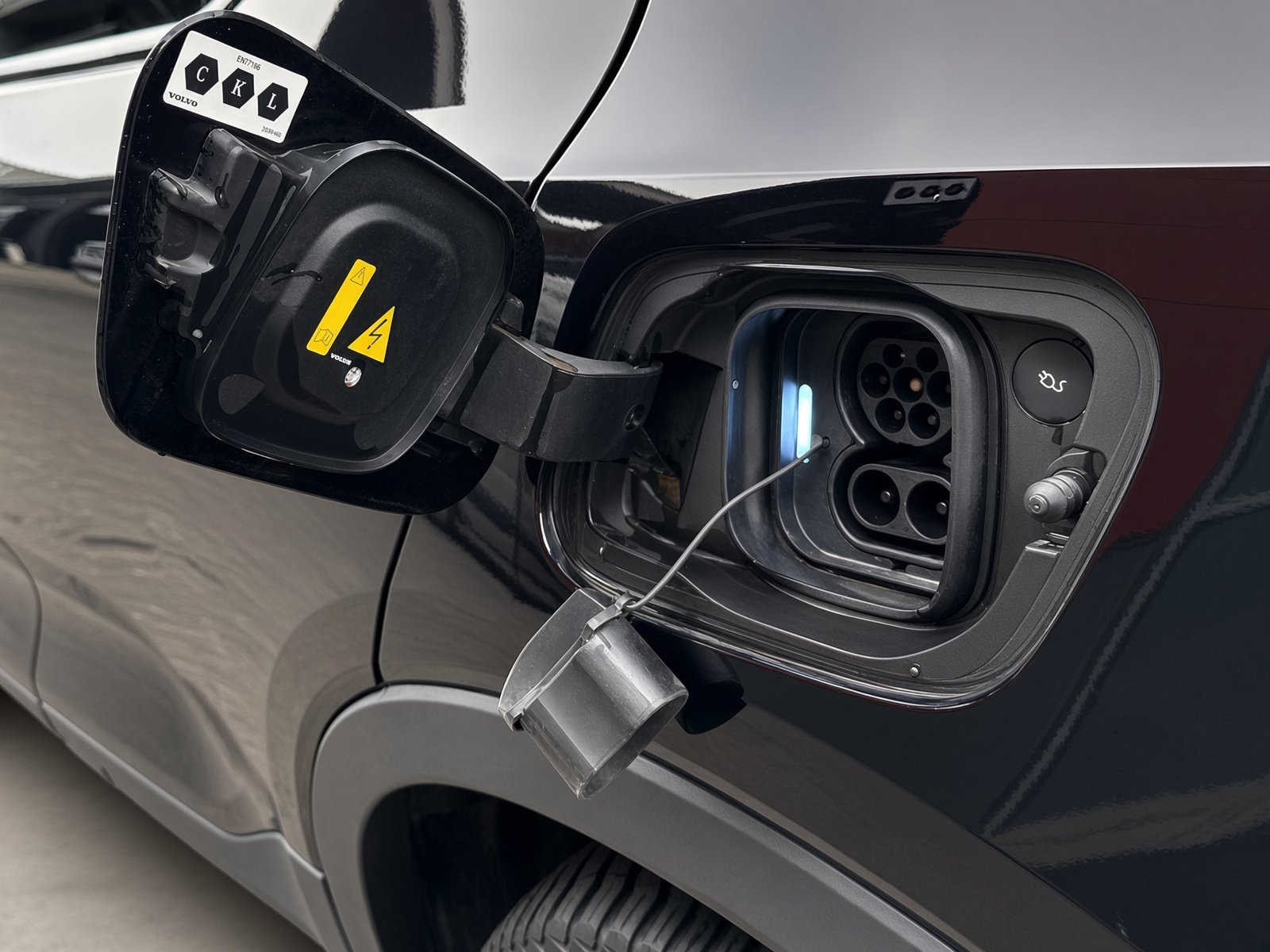 Volvo XC40 Single Extended Range Ultimate+360°+Pixel-LED+HK