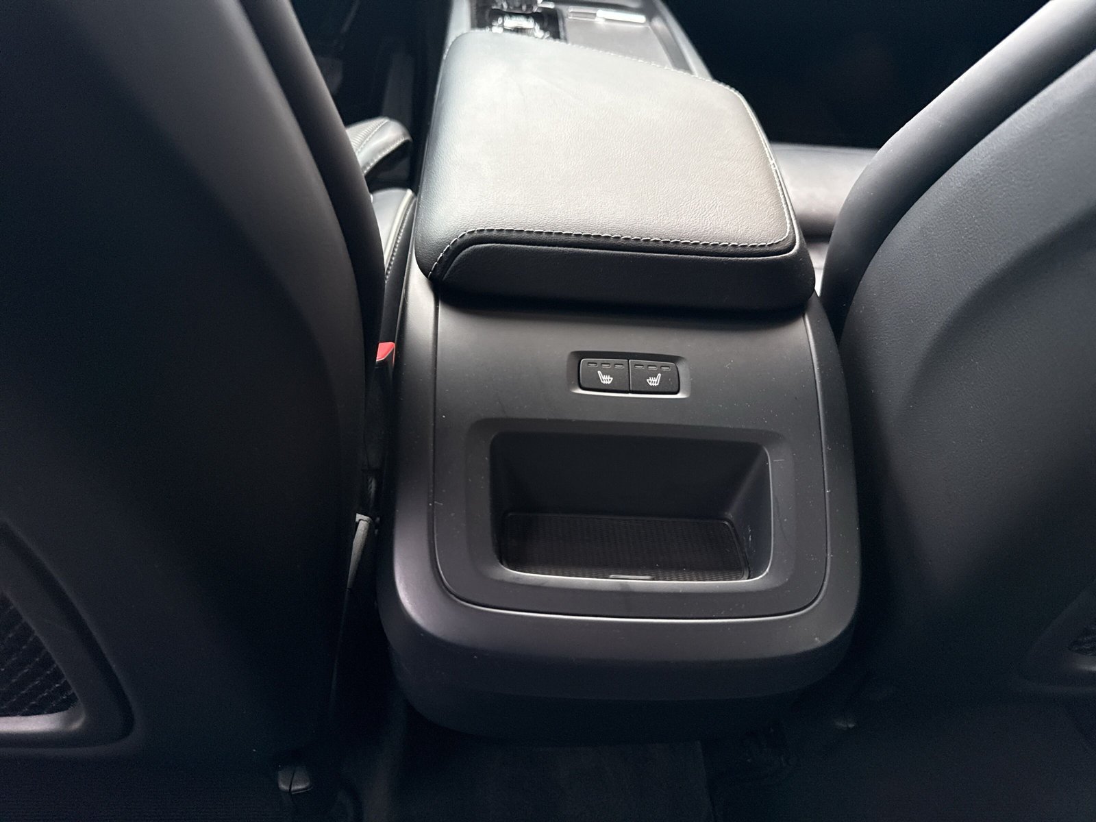 Volvo XC60 B4 Plus Dark+Fahrerassistenz-Paket+Keyless