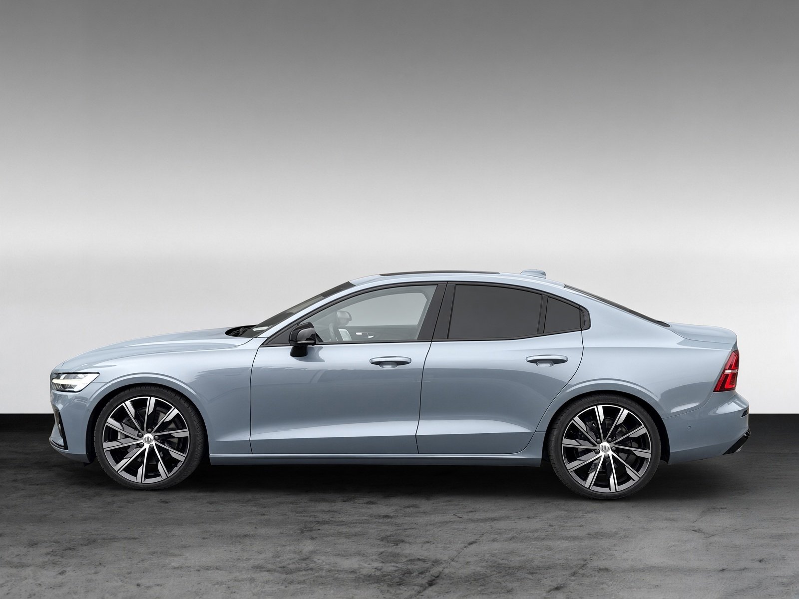 Volvo S60 B5 AWD Ultimate Dark+360°+B&W+Sitzbelüftung+Orrefors+20 Zoll