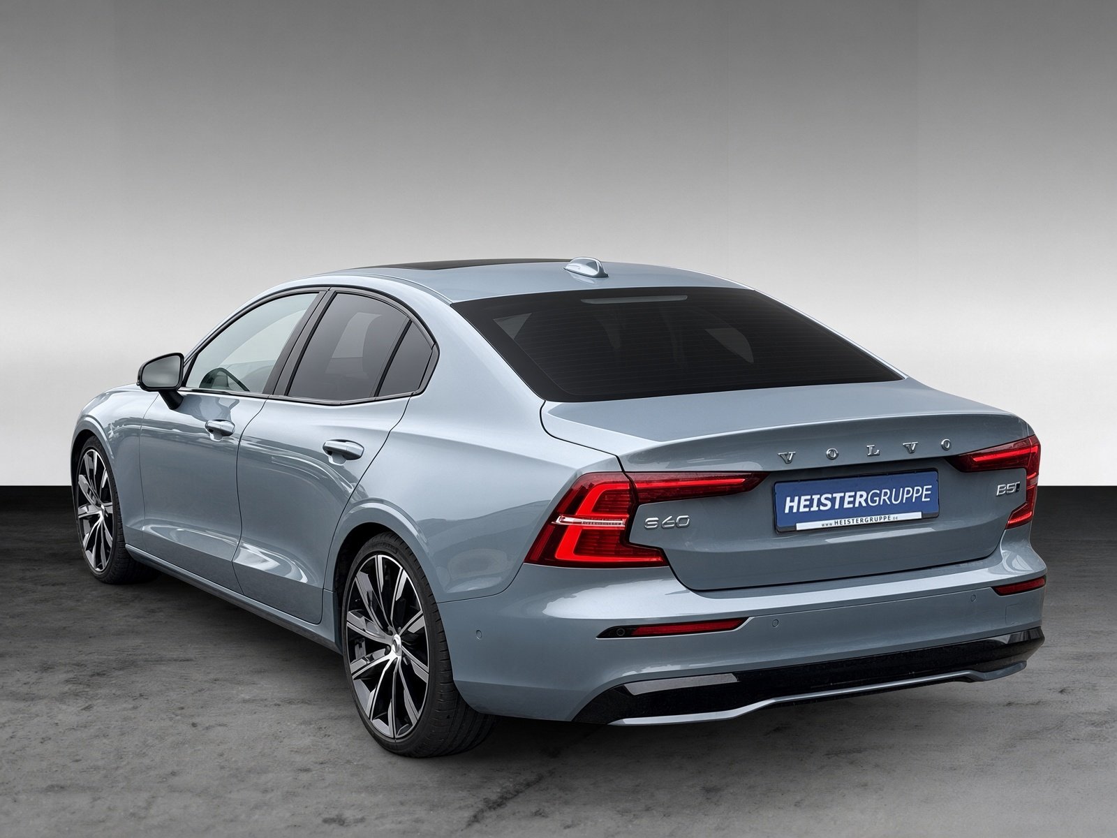 Volvo S60 B5 AWD Ultimate Dark+360°+B&W+Sitzbelüftung+Orrefors+20 Zoll