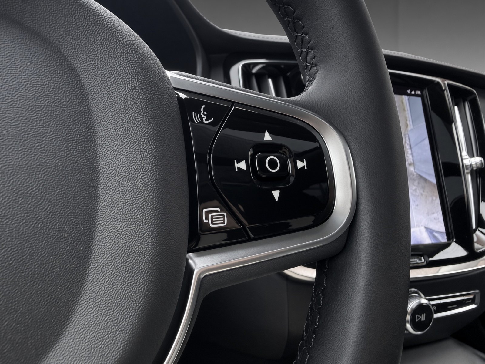Volvo S60 B5 AWD Ultimate Dark+360°+B&W+Sitzbelüftung+Orrefors+20 Zoll