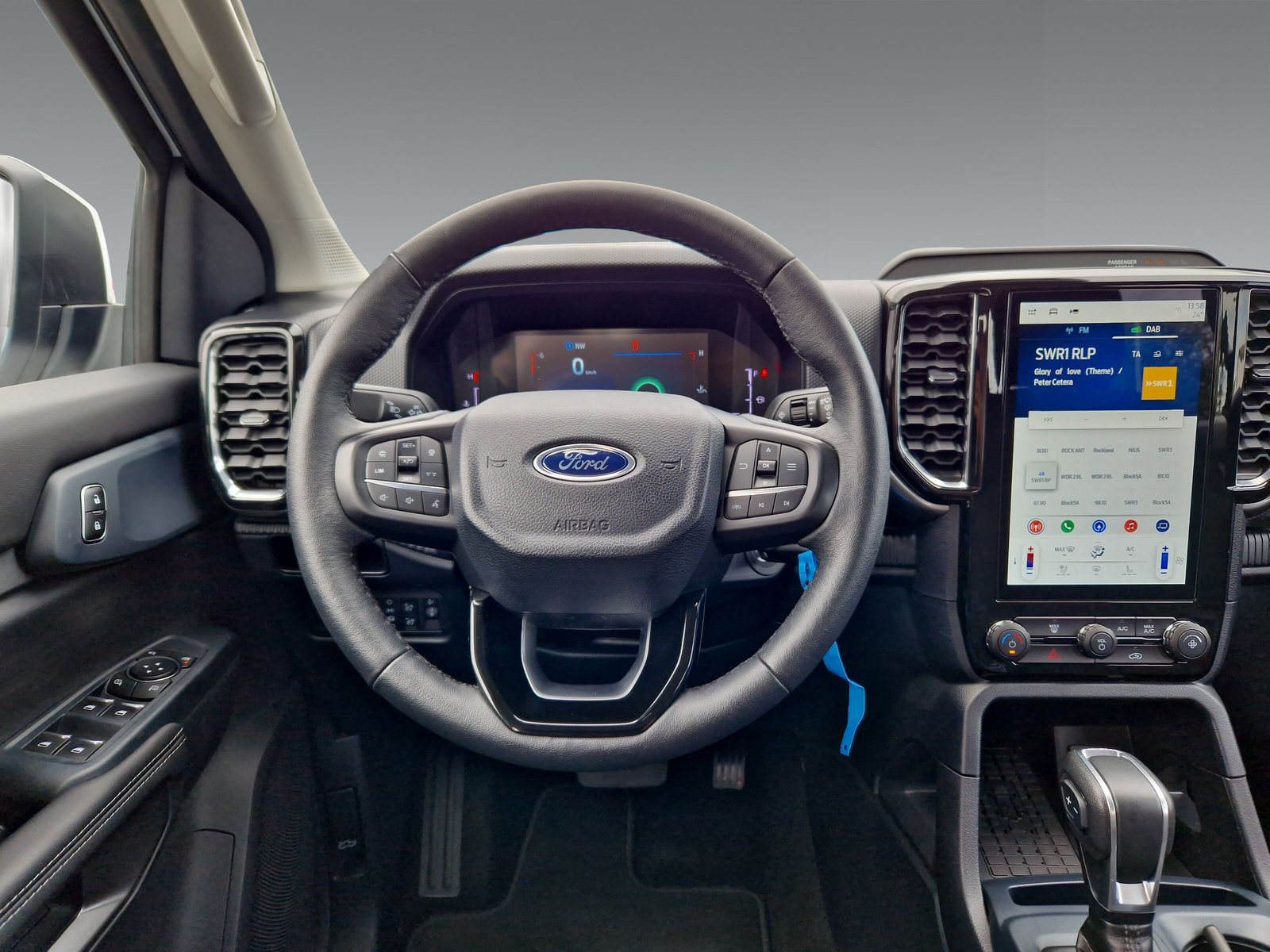 Ford Ranger XLT 4x4 Doppelkabine 2.0l TDci 125KW(170PS) Automatik-Getriebe, AHK, Navi, Laderaumrollo, Sitzheizung