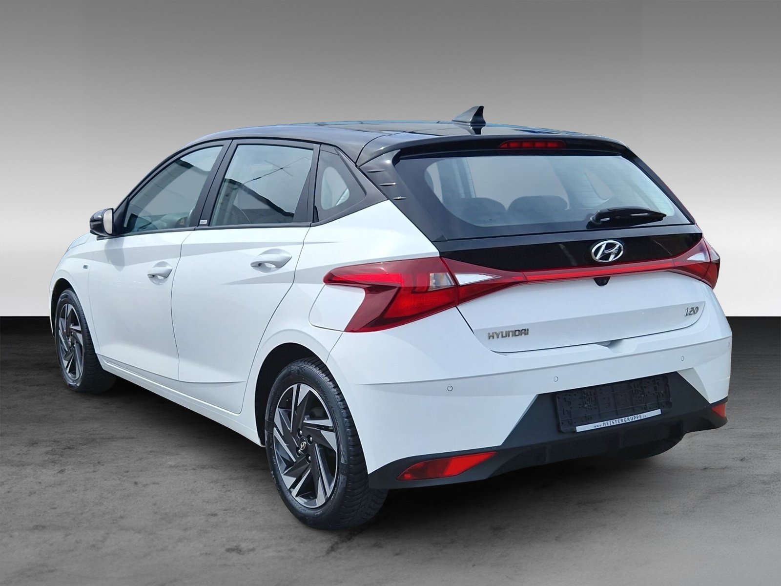 Hyundai Intro Edition 1.0l Mild-Hybrid 74KW(100PS) Klimaautomatik, RfKamera, Sitzheizung, Tempomat, Navi, Bose-Sound