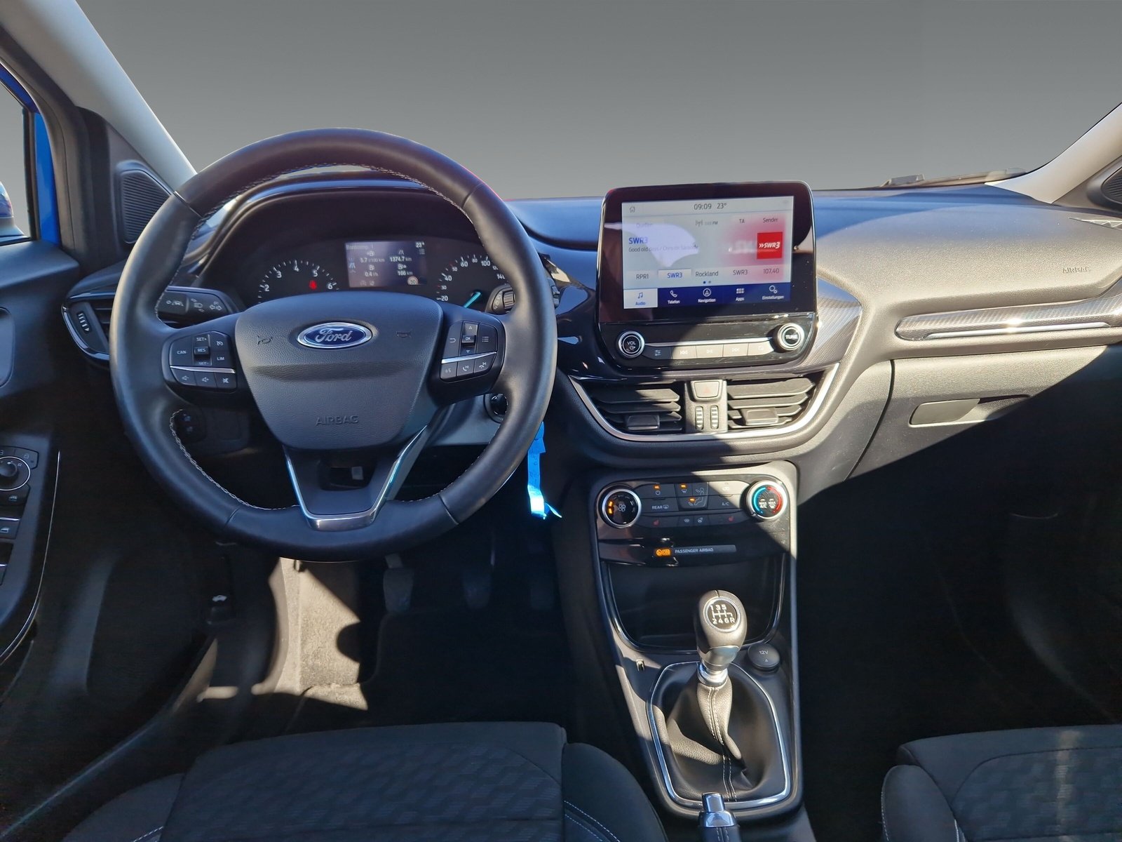 Ford Puma Titanium 1.0l MildHybrid 92KW(125PS) AHK abnehmbar, Klima, RfKamera, Parkhilfe vorne+hinten, Sitzheizung