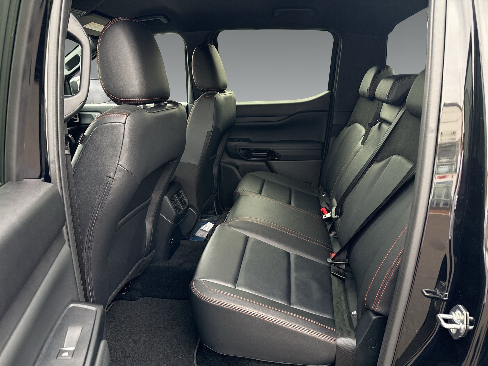 Ford Ranger Wildtrak 2.3l EcoBoost Plug-In-Hybrid e-4WD, AHK, Navi, Klimaautomatik, RfKamera, Adaptiver Tempomat