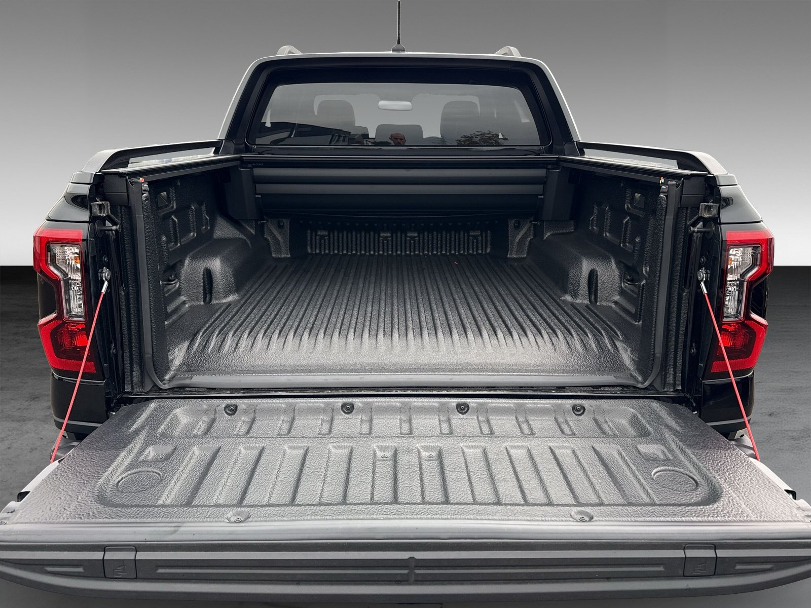 Ford Ranger Wildtrak 2.3l EcoBoost Plug-In-Hybrid e-4WD, AHK, Navi, Klimaautomatik, RfKamera, Adaptiver Tempomat