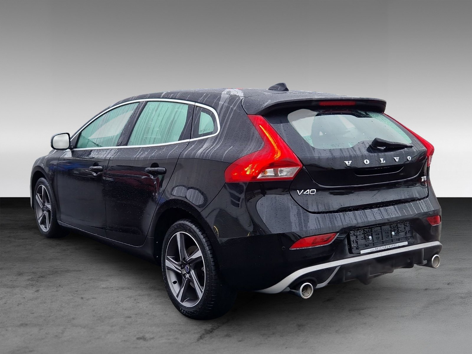 Volvo V 40 T3 Kinetic 1.5l 112KW(152PS) Automatik-Getriebe, R-Design-Paket, Sitzheizung, Klimaautomatik