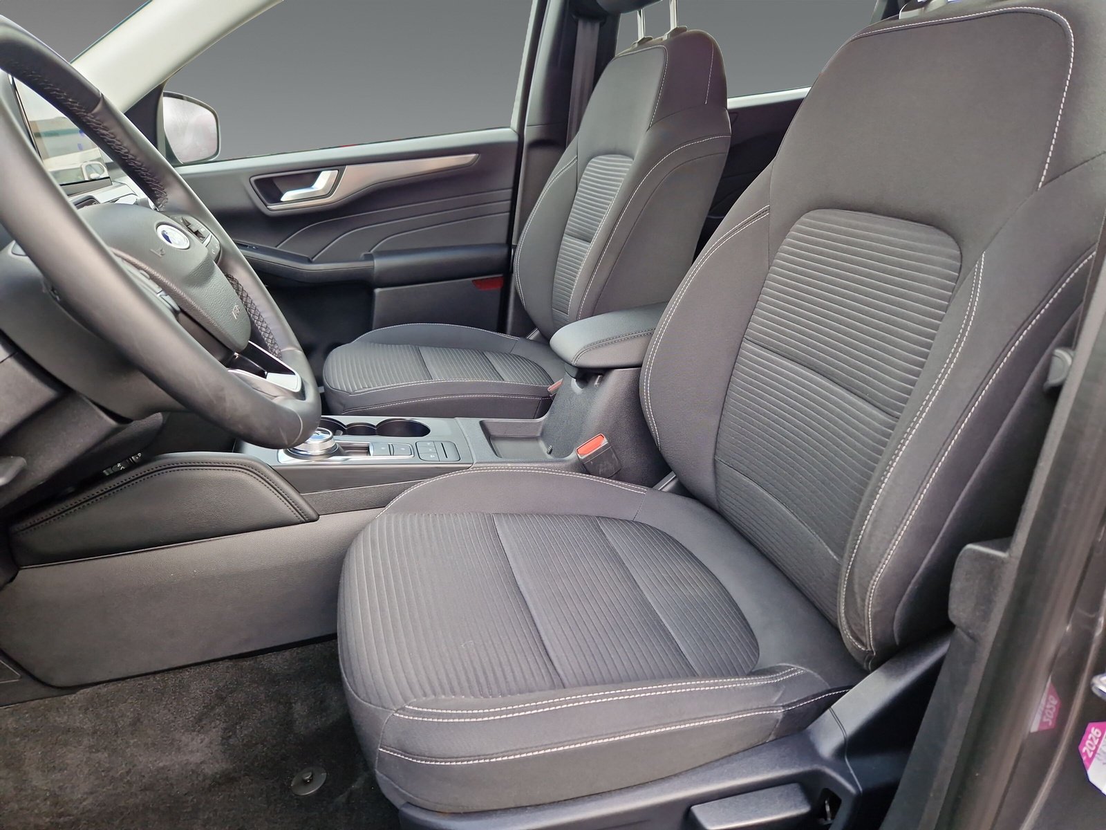 Ford Kuga Titanium Plug-in-Hybrid 2.5l 165KW(225PS) AHK schwenkbar, el. Heckklappe, Navi, RfKamera, Sitzheizung