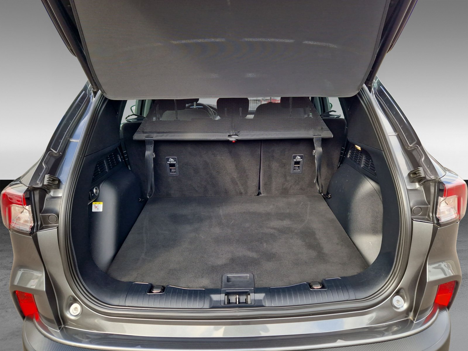 Ford Kuga Titanium Plug-in-Hybrid 2.5l 165KW(225PS) AHK schwenkbar, el. Heckklappe, Navi, RfKamera, Sitzheizung
