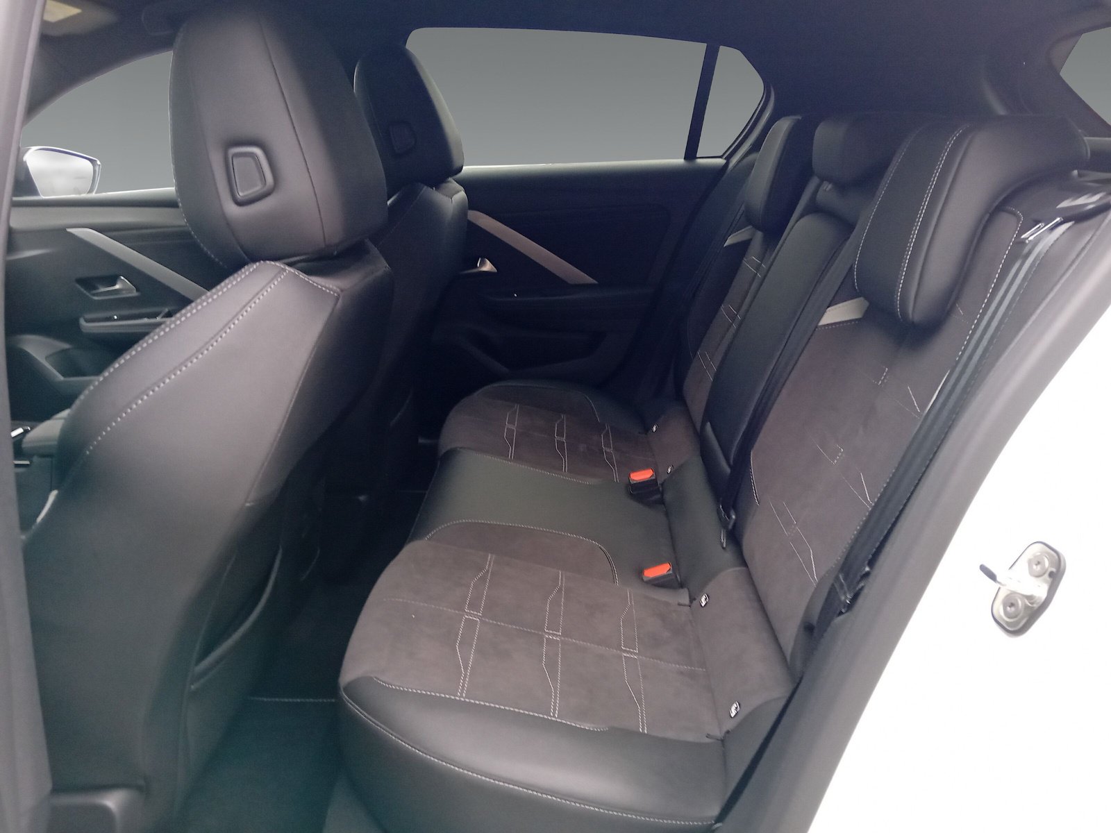 Opel Astra L 1.2 Turbo GS NAVI*