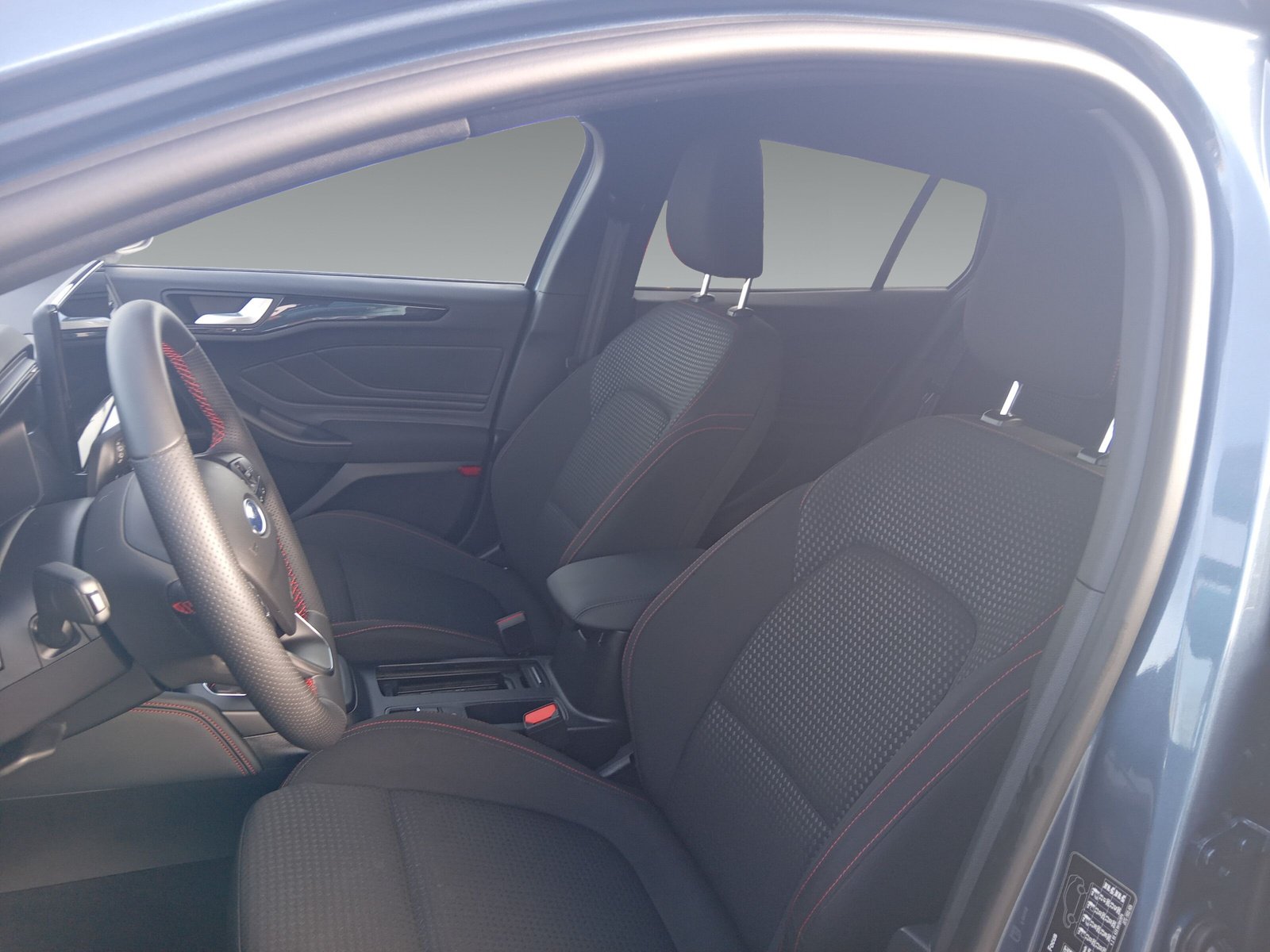 Ford Focus 1.0 EcoBoost Mild-Hybrid ST-Line X