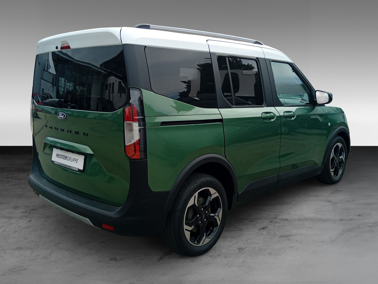 Ford Tourneo Courier 1.0 EcoBoost Active