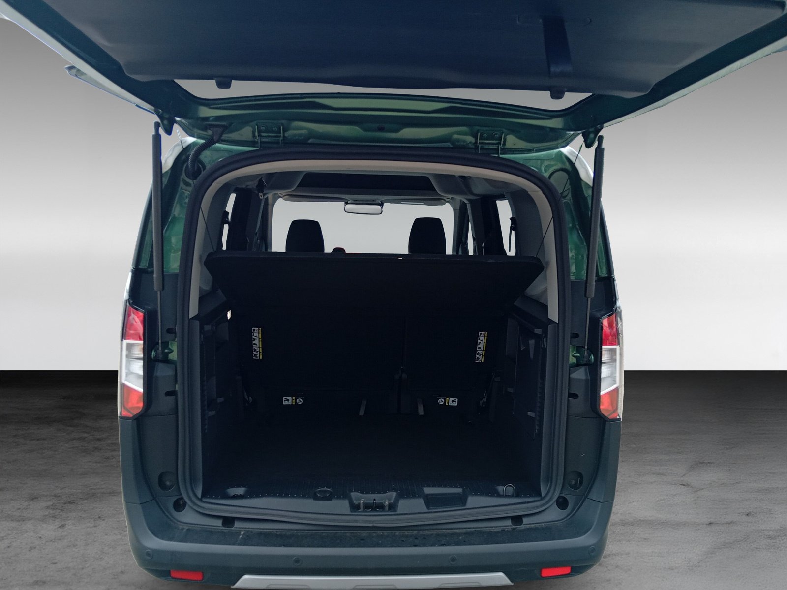 Ford Tourneo Courier 1.0 EcoBoost Active