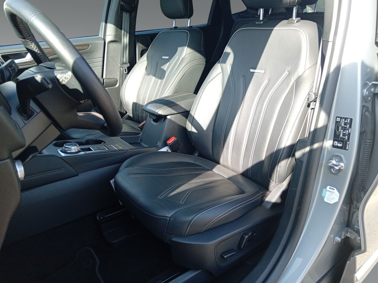 Ford Kuga 2.5 Duratec Plug-in-Hybrid PHEV Vignale
