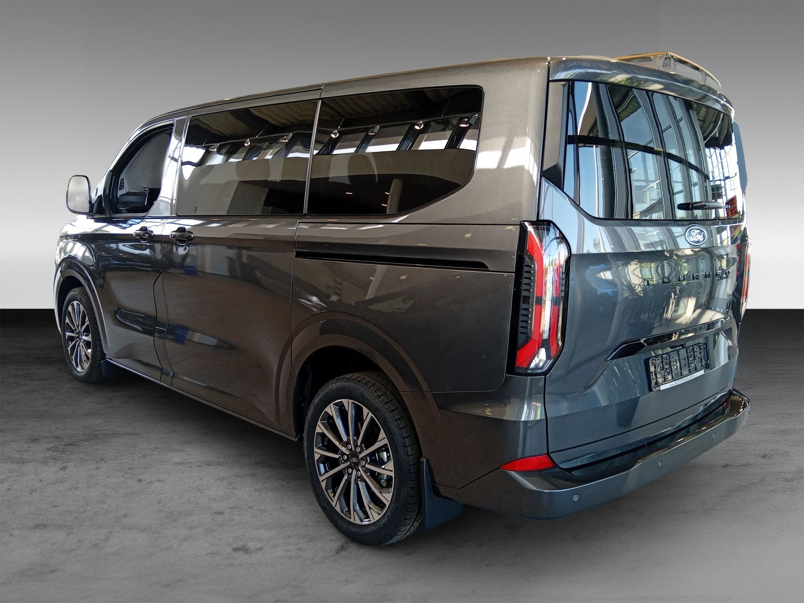 Ford Tourneo Custom 2.0 EcoBlue 320 L1 Titanium X FWD