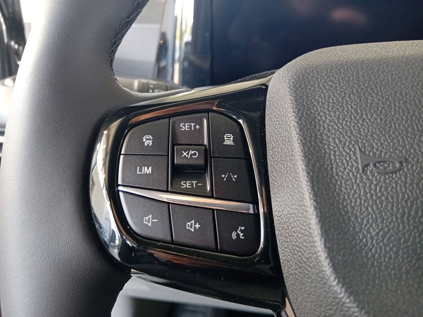 Ford Tourneo Custom 2.0 EcoBlue 320 L1 Titanium X FWD