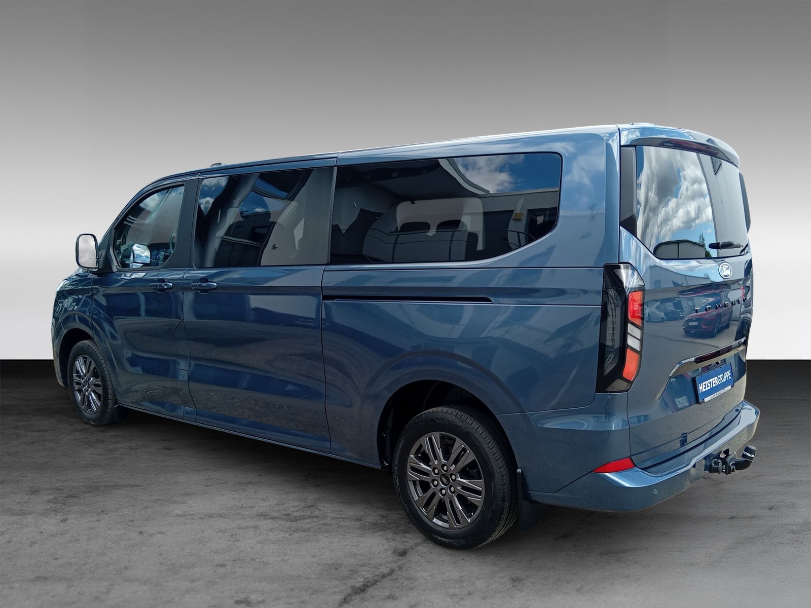 Ford Tourneo Custom 2.0 EcoBlue 320 L2 Titanium FWD 2.0 EcoBlue EU6e FWD 320 L2 Titanium