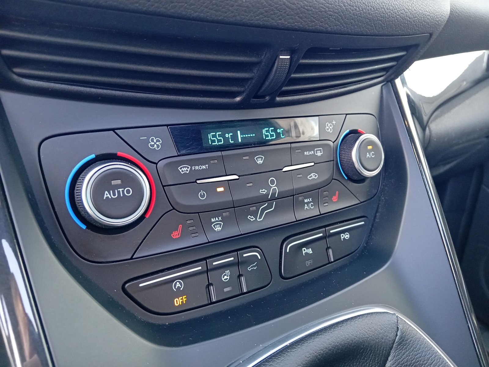 Ford Kuga 1.5 EcoBoost ST-Line KAMERA*