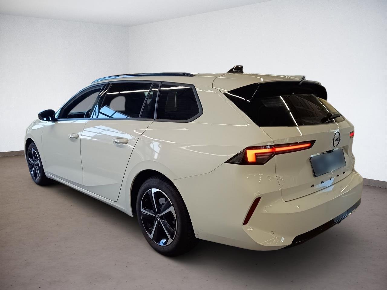 Opel Astra Sports Tourer L 1.2 Turbo GS